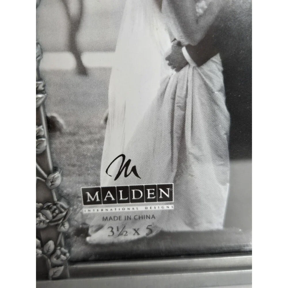 Malden OUR WEDDING Picture Frame / 3 1/2